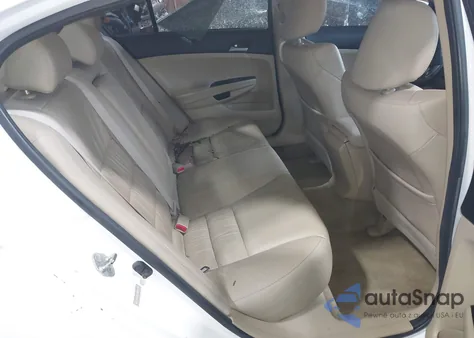 2011 Honda Accord 2.4 Se из США, поврежденный, VIN 1HGCP2F62BA141649